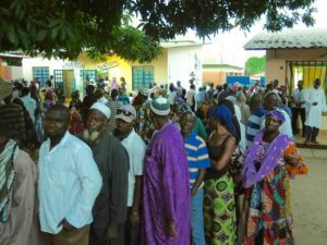 Gambians queeing to cast their vote. Photo credit: BBC