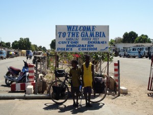 Gambian-Border-crossing-Karang1